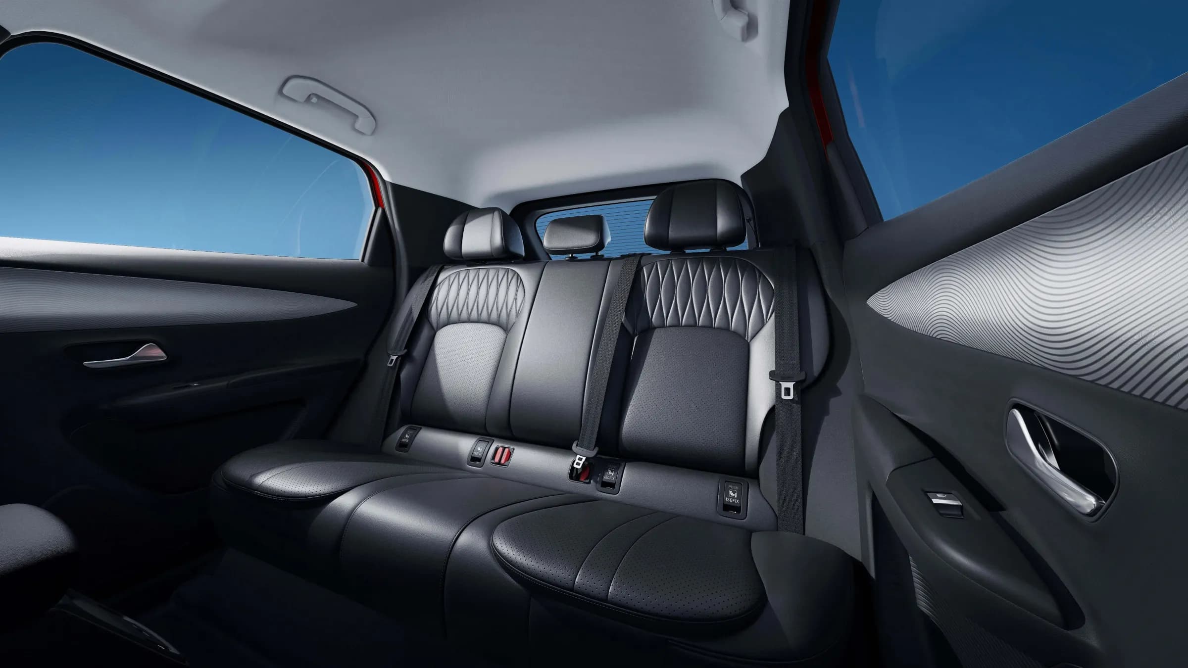Lepas L4 interior — Moonlight Gray interior