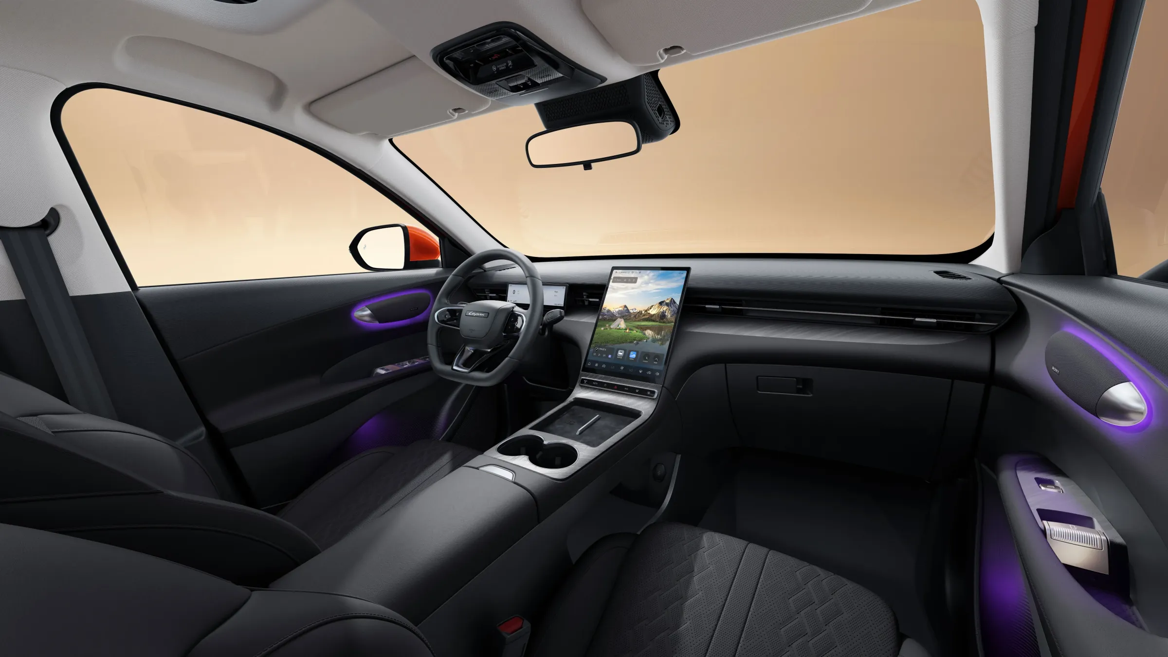 Lepas L6 interior — Power-adjustable front seats