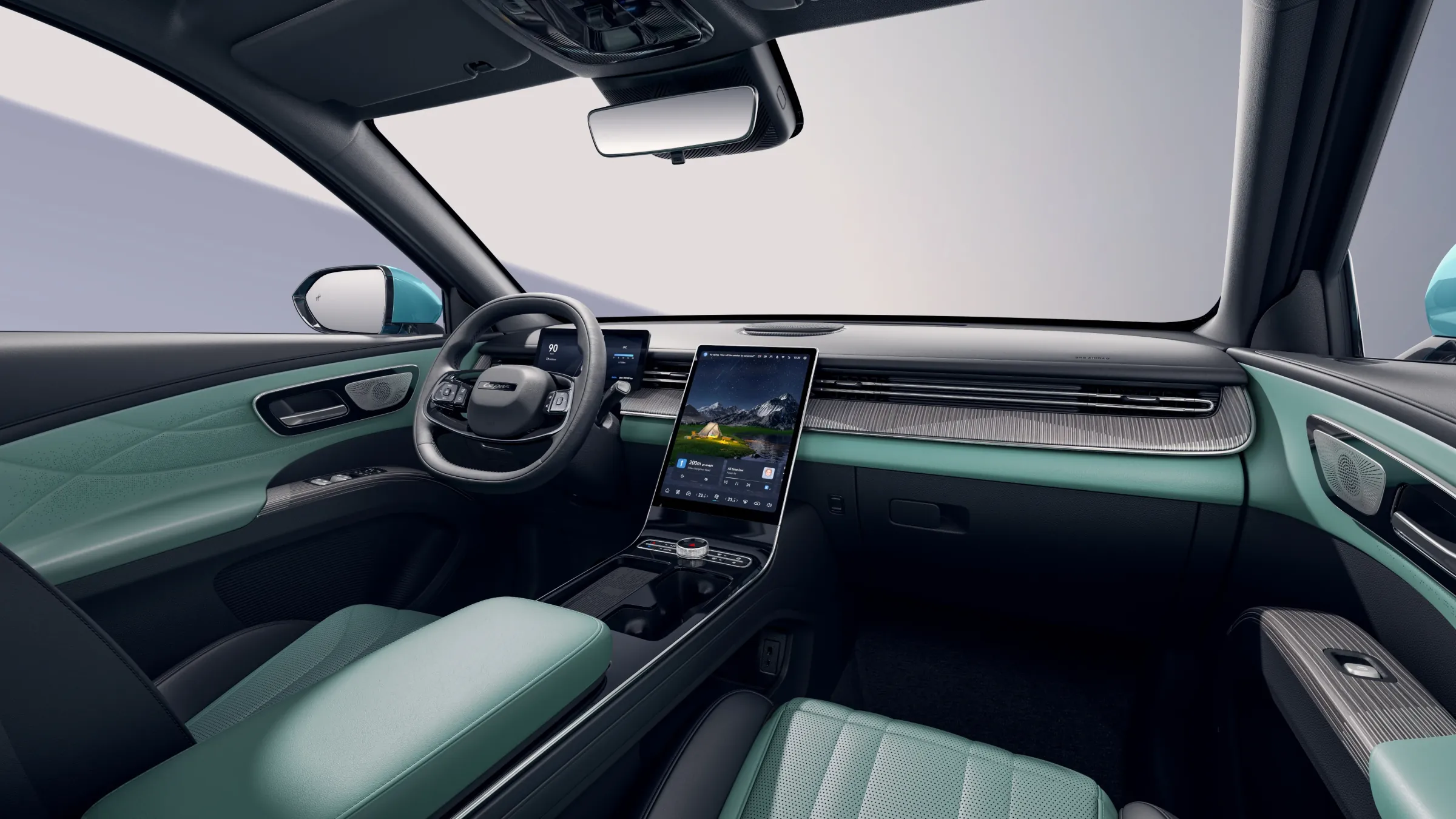 Lepas L8 interior — 5-seater layout